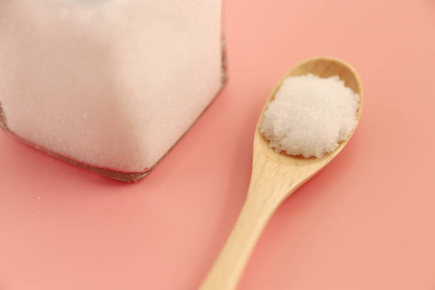 istock Salt in a jar that resembles a drug on the table 1401261174
