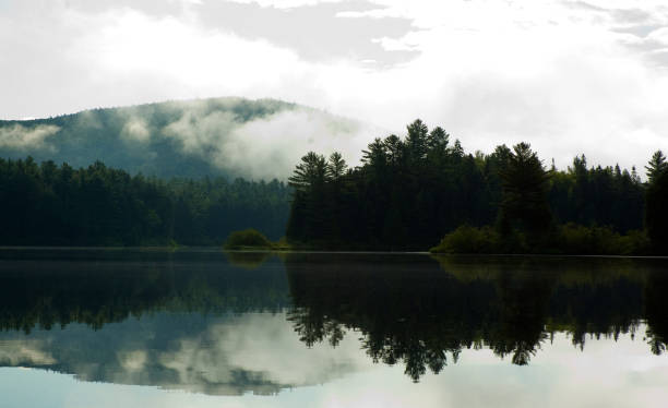 istock La Mauricie ,Canada pictures 1401272780