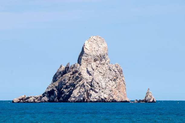 istock medas islands on the costa brav a sunny summer day 1401311215
