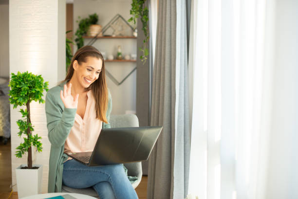 istock Woman working from home 1401316094