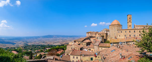 istock Skyline of Volterra - Tuscany 1401325562
