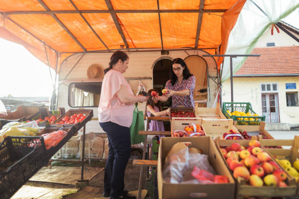 istock Organic fruit and vegetables on the market 1401364702