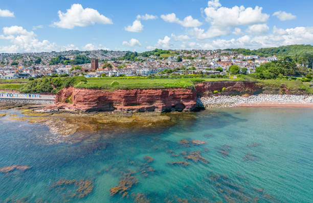 istock Headland at Preston Sands, Paignton 1401378542