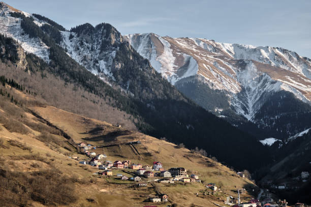 istock the mountains and the valley with the snow 1401388629