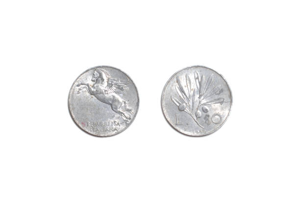istock old coin, italy Lire 1401396787