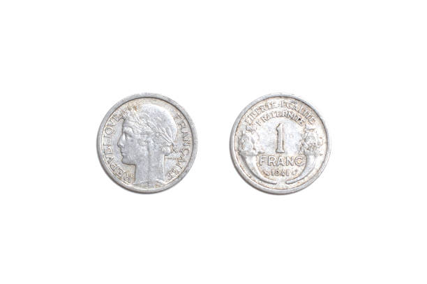 vecchia moneta, francia 1 franco - france currency macro french coin foto e immagini stock