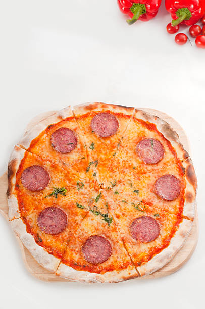 istock Italian original thin crust  pepperoni pizza 140140658