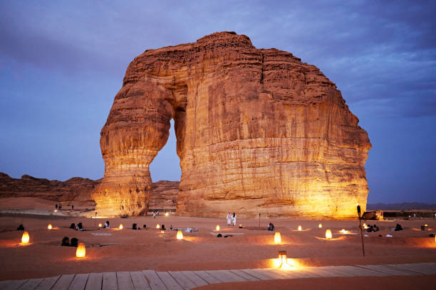 istock Elephant Rock at twilight, Saudi Arabia 1401473284