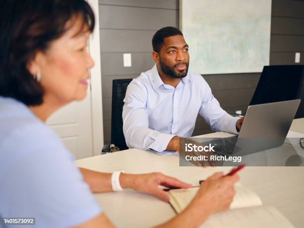 Business Meeting Stock Photo - Download Image Now - Business Casual, Laptop, African-American Ethnicity