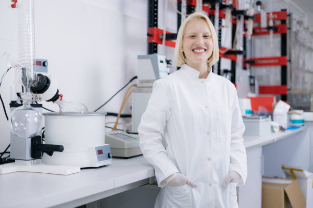 istock Female scientist working in her laboratory 1401611504