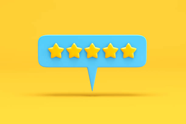 speech bubble with five stars on yellow background - five star hotel imagens e fotografias de stock