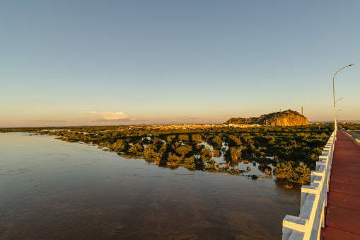 view of the São Francisco River in the city of Bom Jesus da Lapa, State of Bahia, Brazil