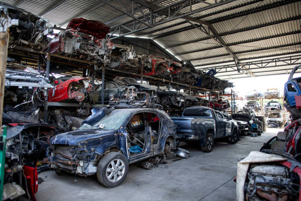istock used auto parts businesses 1401623802