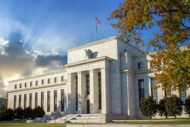 Photo of Federal reserve building at Washington D.C. on a sunny day.