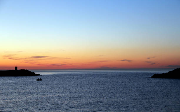 istock sea-port-sky 1401713390