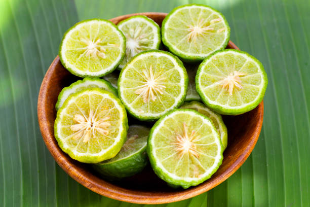 istock Bergamot kaffir lime in wooden bowl 1401742814