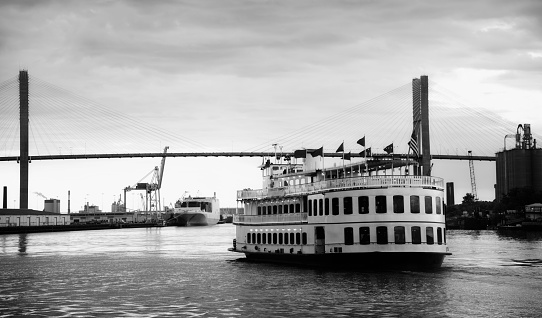 Steamboat carrying tourists on Savannah river, Savannah, Georgia, USA.