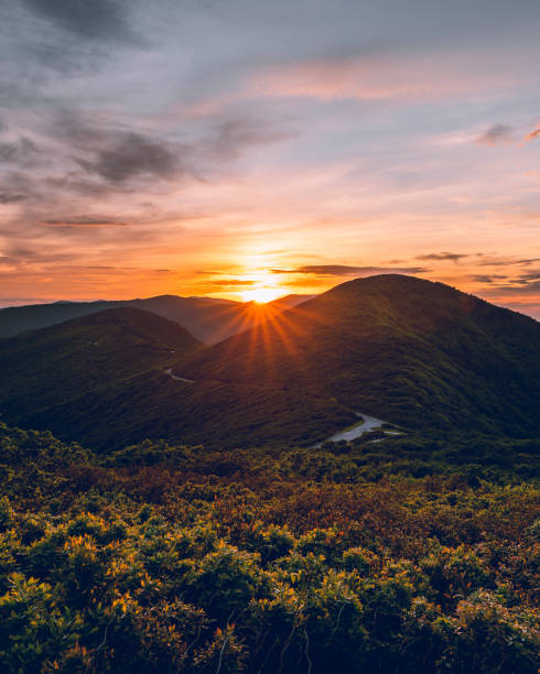 istock Asheville Sunrise 1401760857