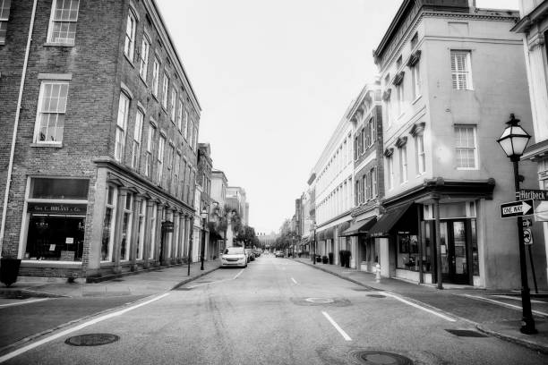 istock Street, Downtown Charleston. 1401762211