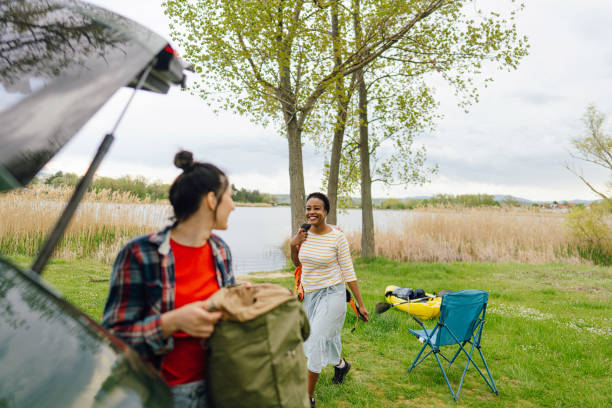 istock Enjoying a trip with my female friend 1401767440