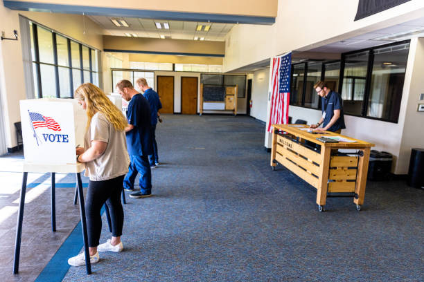 istock Americans Voting in an Election 1401779226