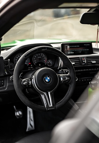LA, CA, USA
4/19/2022
BMW 435i showing the leather steering wheel