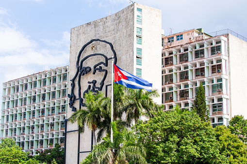 August, 26th, 2019. La Havana, Cuba. Image of Che Guevara in the telecommunications building.  The Ministry of Communications of the Republic of Cuba, known by the acronym MINCOM, is the ministry in charge of telecommunications, informatics, electronic industry, postal services, automation, infrastructure for radio and television transmission and the administration of the radio spectrum of Cuba.