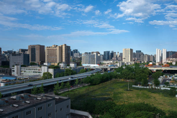 istock Modern city in sunny days 1401838424
