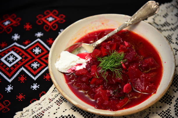 istock Delicious Ukrainian Borscht 1401869288