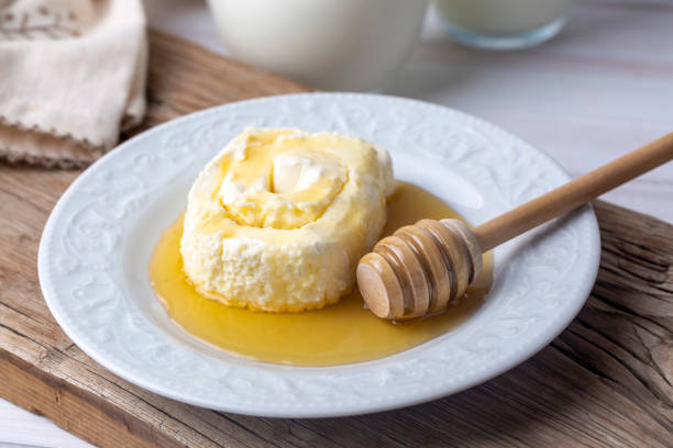 istock Turkish Bal Kaymak - Honey and Butter Cream 1401882049