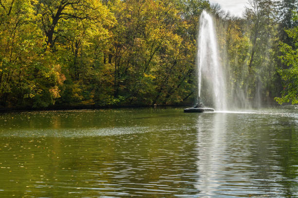 istock Uman, Ukraine, fountain in autumn Sofievka park. 1401883262