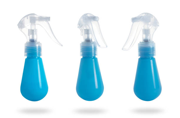 istock plastic foggy spray bottle 1401910512