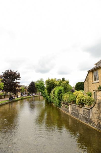 istock English Village 1401944141