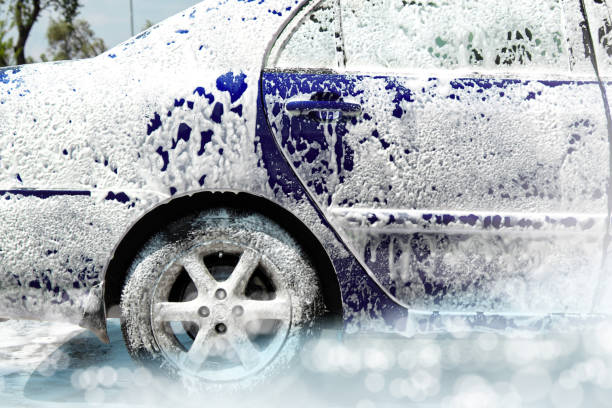 istock Close up car wash 1401963753