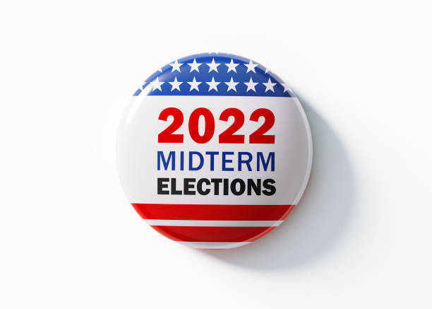 2022 midterm elections badge for elections in usa - voting usa button politics imagens e fotografias de stock