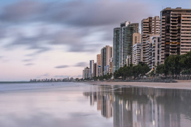 istock End of day in Boa Viagem beach 1401997801