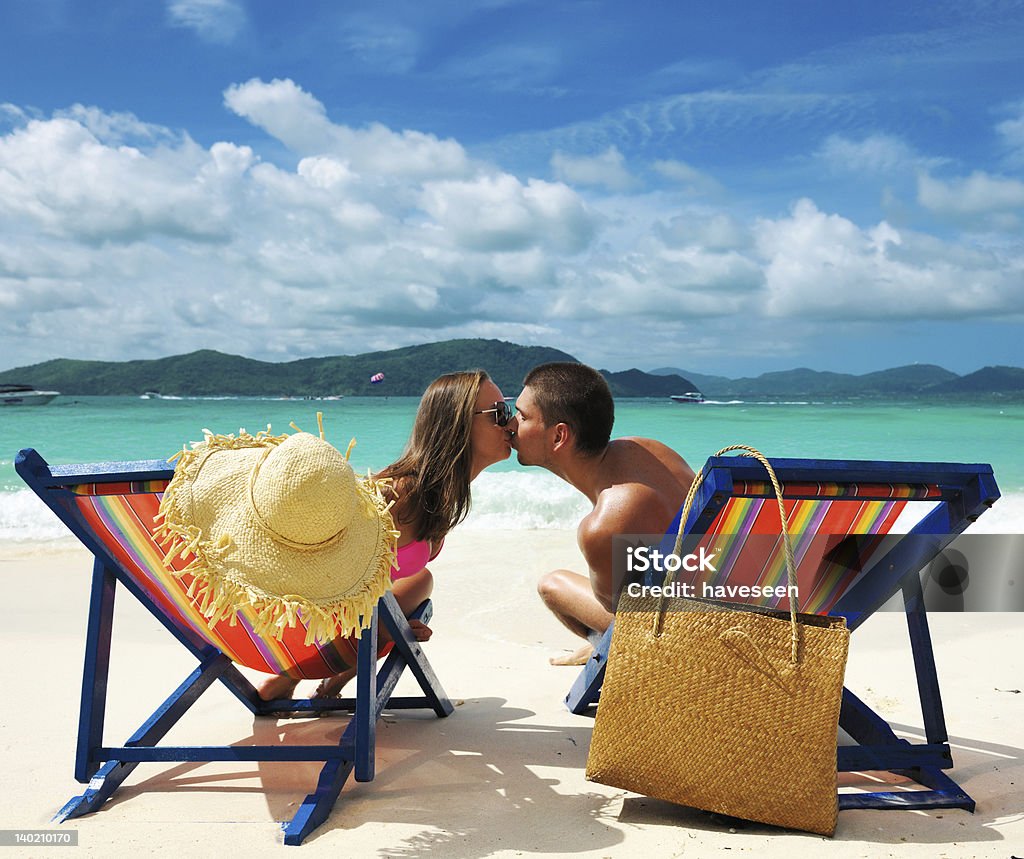 Casal na praia - Foto de stock de Adulto royalty-free