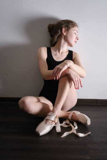 istock pretty young ballerina 1402114636