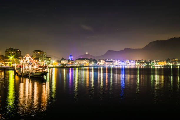 istock The city of Como in the evening. 1402128146