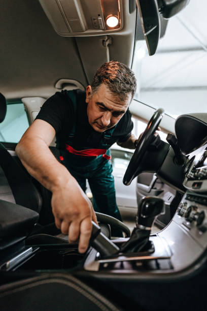 istock Car cleaning and valeting service 1402177169