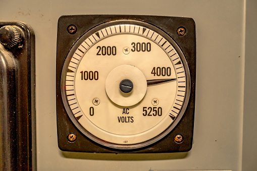 pressure gauge and knobs control at a plant