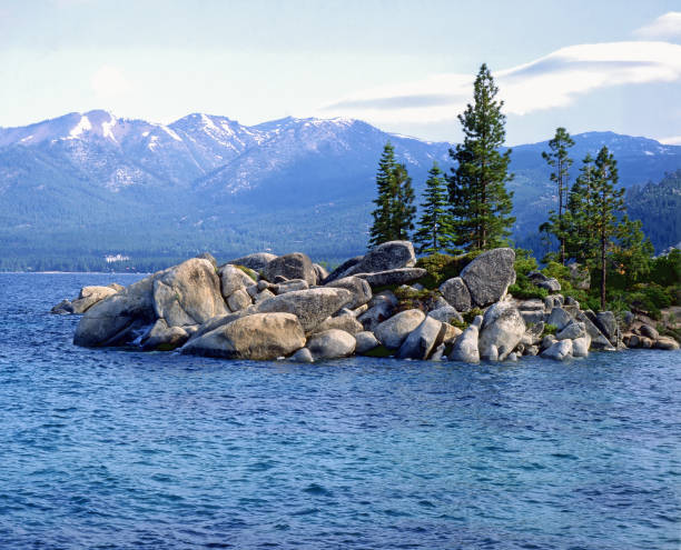 istock Lake Tahoe, California 1402235430