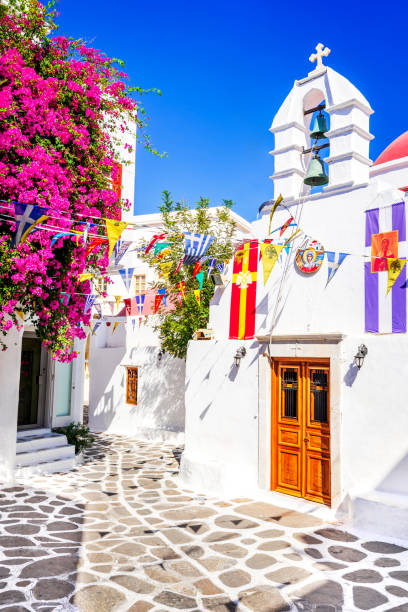 istock Mykonos, Greece - Whitewashed small city in Greek Islands 1402239084
