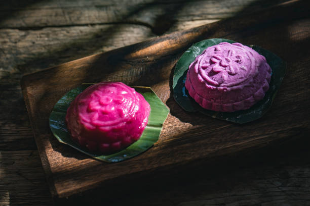 Chinese traditional pastry，Vegan Red Pasta