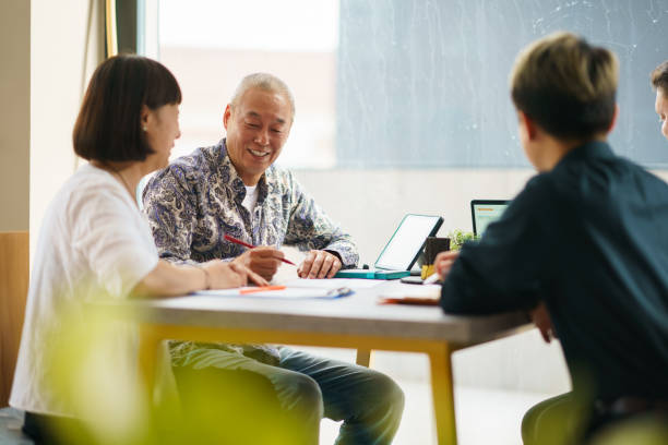 istock Marketing Business Meeting 1402248723