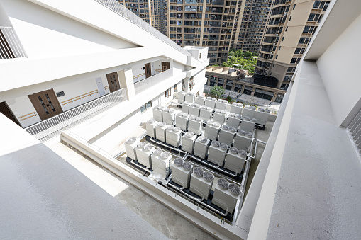 Roof air conditioning system of school building