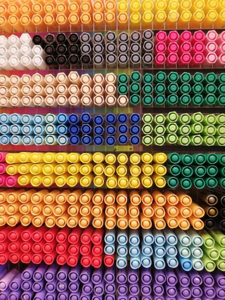 istock Colored markers on the shelf in the store 1402293511