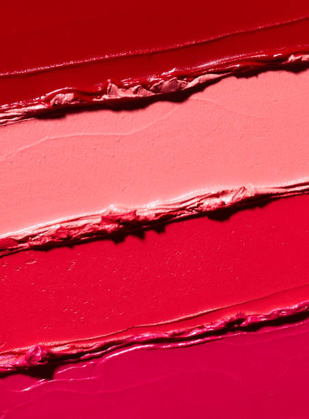 superfície de textura de batom vermelho - lip balm fotos - fotografias e filmes do acervo