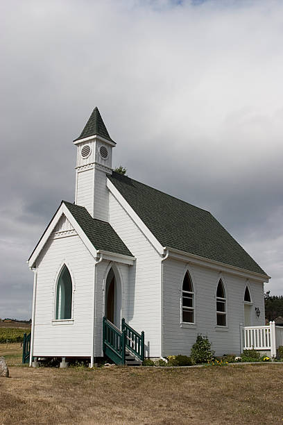 istock Country Church 140232624