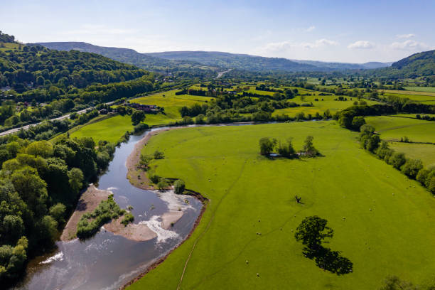 aerial view of the river usk and rural farmland near abergavenny, wales - river usk imagens e fotografias de stock